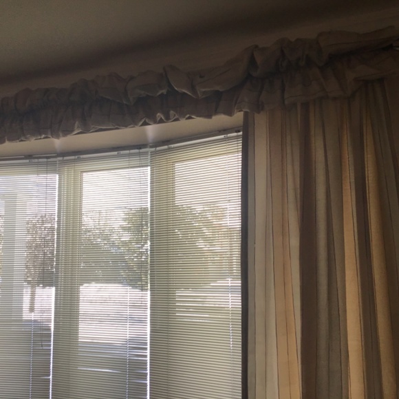 4 panels Curtains - Picture 4 of 6